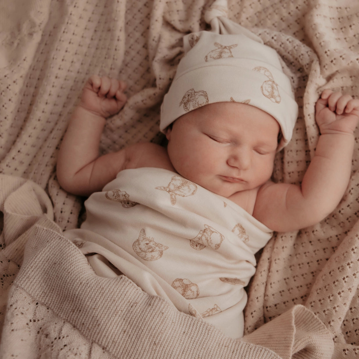 Organic Cotton Receiving Blanket - Speckled Print - Blankee Baby