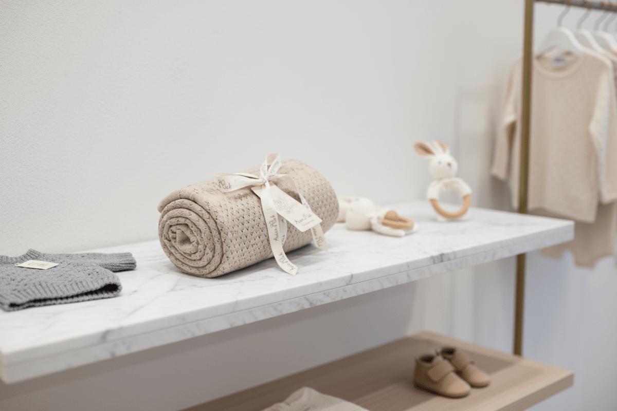 Organic Cotton Receiving Blanket - Speckled Print - Blankee Baby